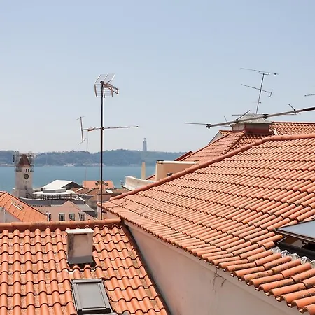 Flh Bica Modern Flat With View Lägenhet Lisboa